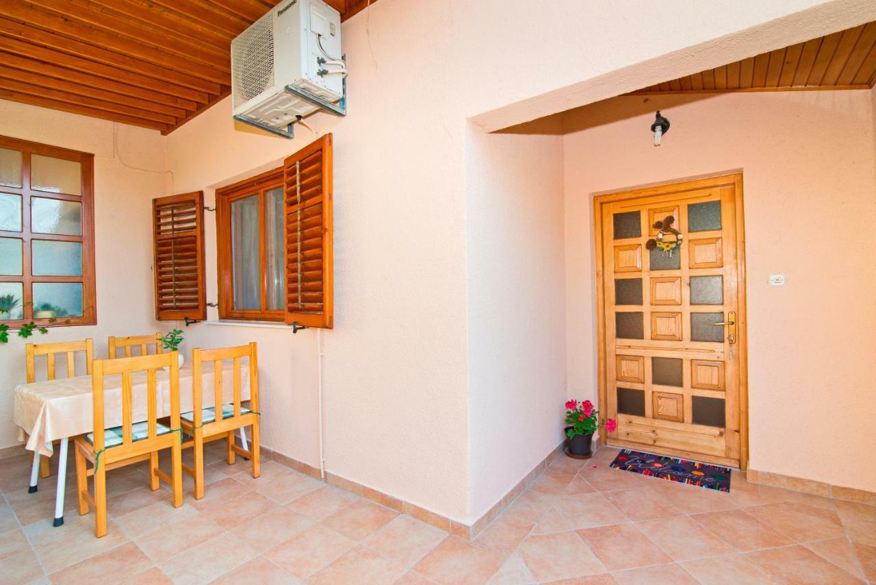 Apartment Sare เบทินา ภายนอก รูปภาพ
